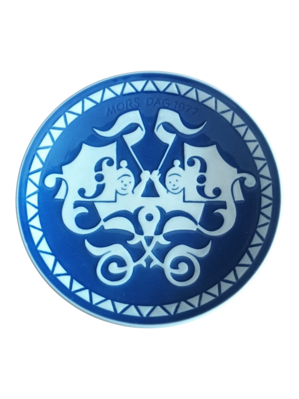 Mother's Day Plates (1975–1979) – Classic Danish Blue & White Porcelain - Polo Express