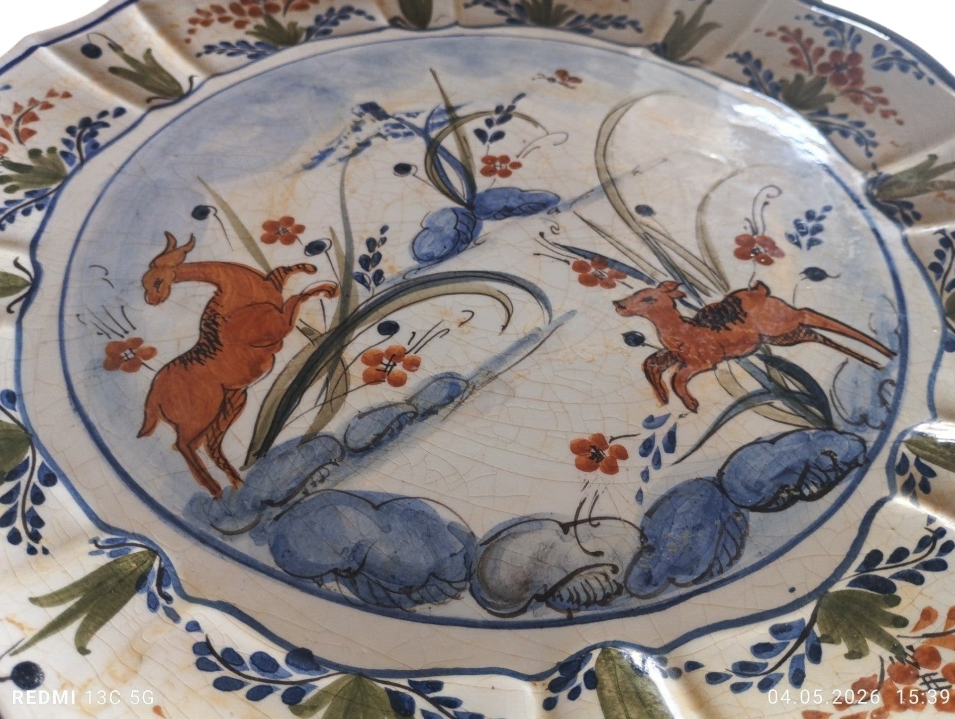 Hand - Painted Albisola Majolica Wall Plate – "Antico Savona" Style with Pastoral Scene - Polo Express